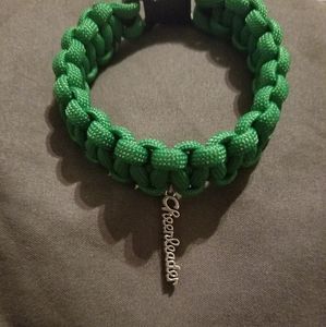 Paracord cheerleading bracelets